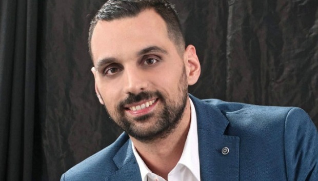 Γιάννης Σμέρος στο “Π”: Το ΠΑΣΟΚ–ΚΙΝΑΛ, η μόνη αξιόπιστη εναλλακτική πολιτική λύση