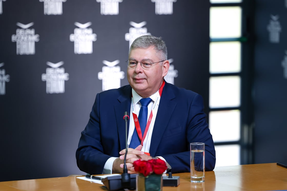 Σιάμισιης: Η μείωση του περιβαλλοντικού αποτυπώματος στην καρδιά της στρατηγικής της HELLENiQ ENERGY