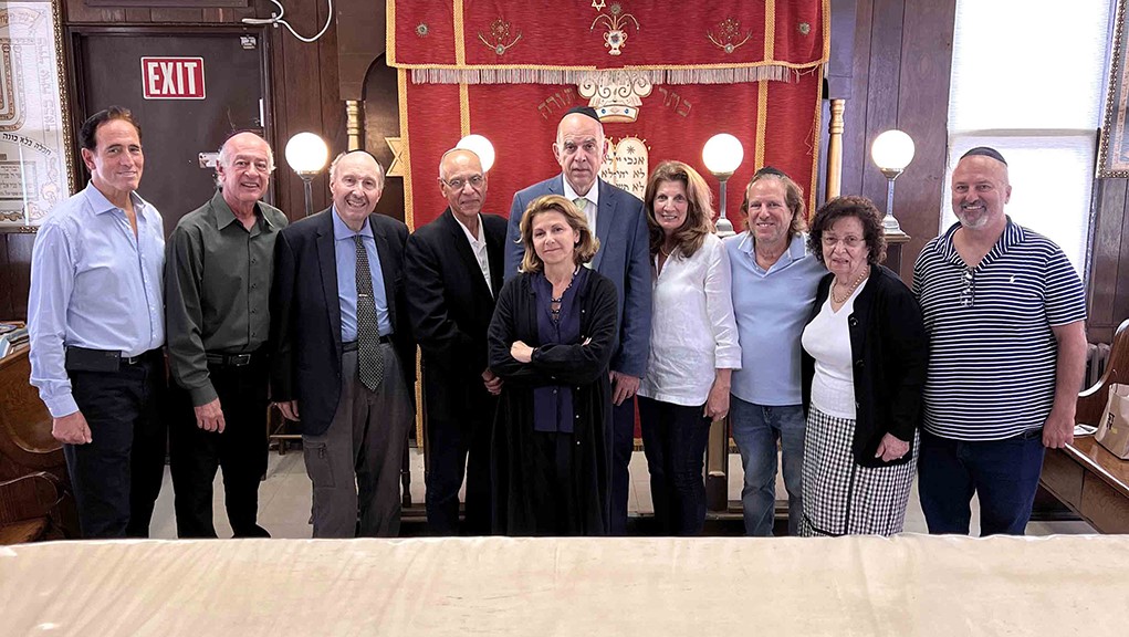 «Στους δρόμους των Ελλήνων» με τη Μάγια Τσόκλη – Eπεισόδιο 5ο: «Οι Έλληνες Εβραίοι της Αμερικής»
