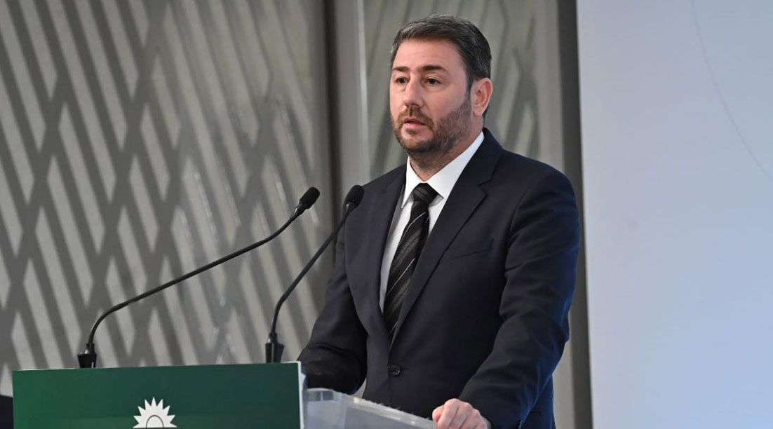 Ενέσεις ηθικού από τον Ανδρουλάκη