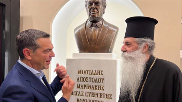 Νέα ρότα με Εκκλησία