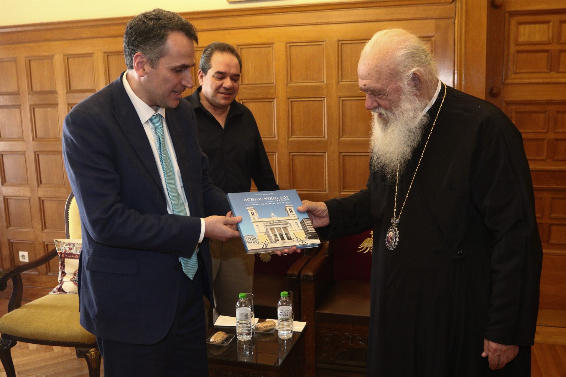Αρωγός στο έργο της «ΑΠΟΣΤΟΛΗΣ» ο ΟΡΓΑΝΙΣΜΟΣ ΛΙΜΕΝΟΣ ΠΕΙΡΑΙΩΣ / ΟΛΠ Α.Ε. – COSCO SHPPING