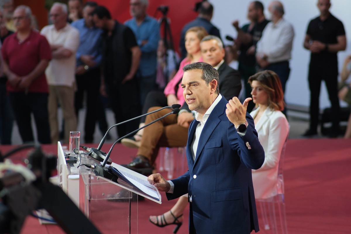 LIVE: Ομιλία του Αλέξη Τσίπρα στη Πάτρα