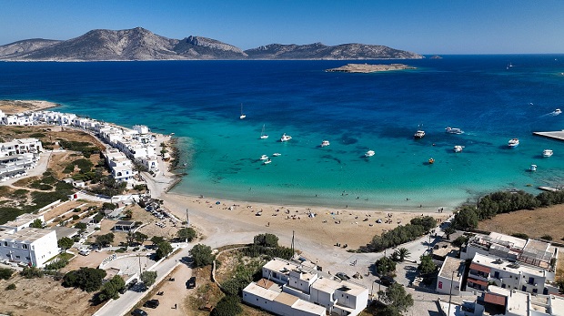 Το HAPPY TRAVELLER στις Μικρές Κυκλάδες