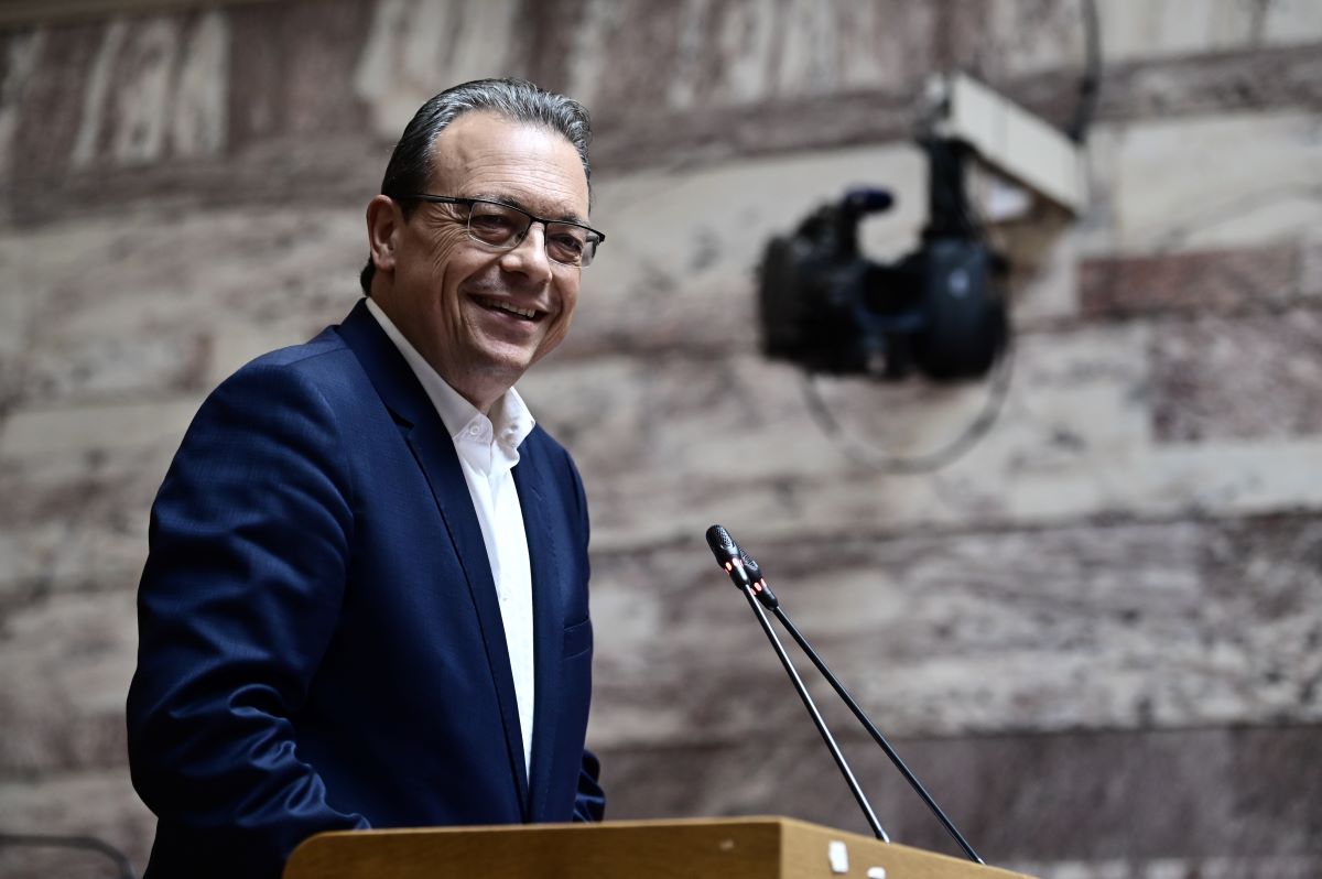 Σ. Φάμελλος: «Οι φορολογούμενοι απαιτούν απαντήσεις και όχι εκβιαστικά διλήμματα από την κυβέρνηση για τη συγχώνευση Attica Bank – Παγκρήτιας» 
