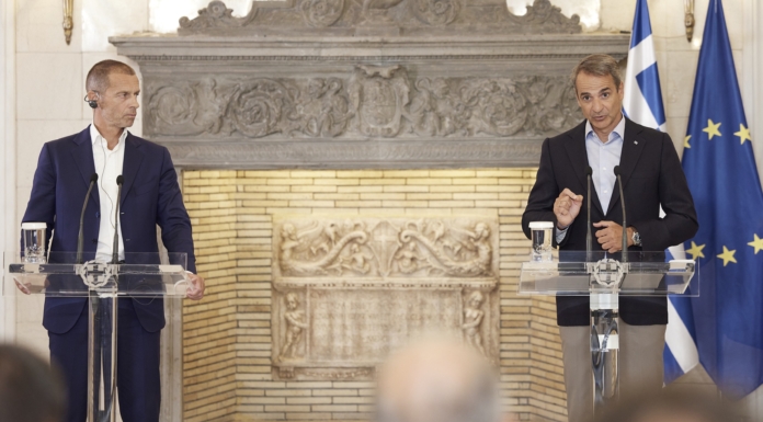 Μητσοτάκης: Κλείνουν οι λέσχες των οργανωμένων οπαδών – Μηνύματα στις ΠΑΕ και την Κροατία (video)