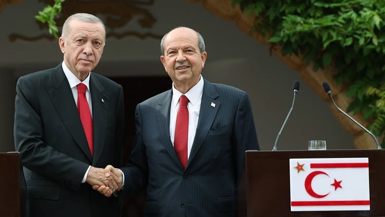Ένας τρόπος να κάνεις υποχωρήσεις και να υποκλέπτεις την προσοχή είναι η σταδιακή διολίσθηση και τουρκοποίηση των ελληνικών θέσεων
