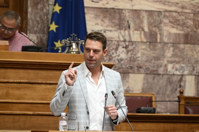 Κασσελάκης στην Κ.Ο: “Δεν θα τους αφήσω σε χλωρό κλαρί. Όσο εσείς θα παράγετε προτάσεις νόμων εγώ θα τους ξεμπροστιάζω στην κοινωνία”