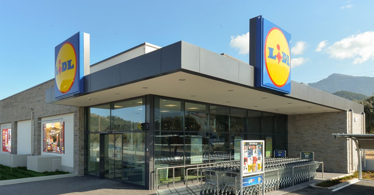 Στα 1.000 ευρώ μεικτά ο κατώτατος μισθός στα Lidl