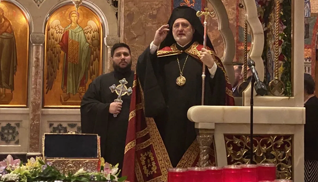 Με επιστολή προς τον Οικουμενικό Πατριάρχη κ. Βαρθολομαίο: Το Αγιον Όρος θεωρεί ανεπιθύμητο τον Αρχιεπίσκοπο Αμερικής, “βόμβα” για τον Ελπιδοφόρο που παραπατά…