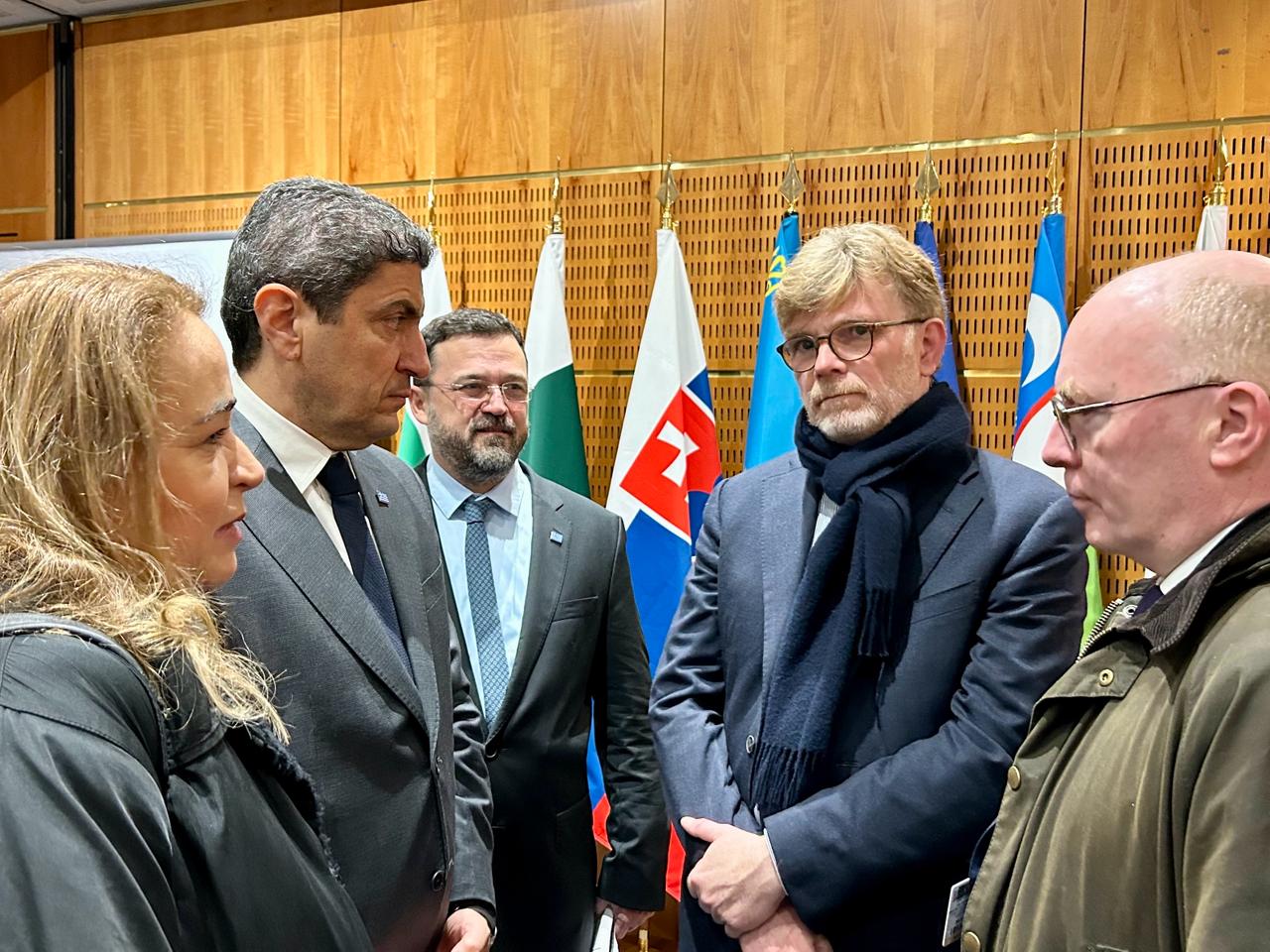 Αυγενάκης – Fesneau: Σε κοινή γραμμή Ελλάδα και Γαλλία για την αναθεώρηση της ΚΑΠ