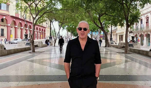 Οι «ΕΙΚΟΝΕΣ», με τον Τάσο Δούση, συνεχίζουν το ταξίδι τους στην Κούβα