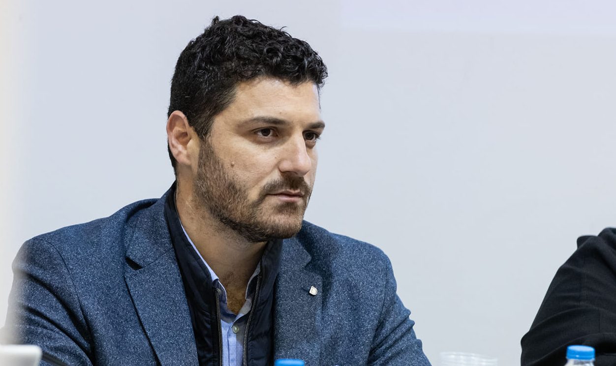 Προβληματισμός στον ΣΥΡΙΖΑ από την αποδοχή του «Δικτύου» του Τεμπονέρα