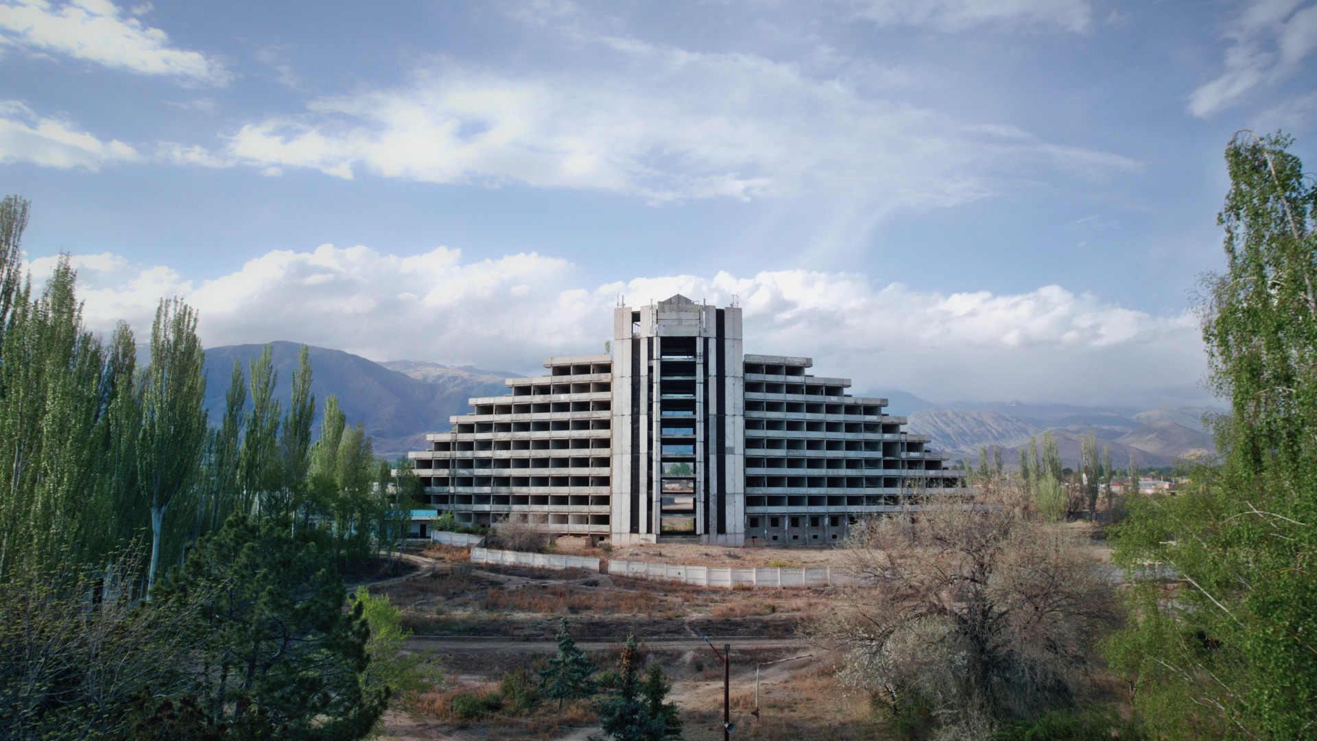 «Η κατάρρευση της Σοβιετικής Ένωσης/ Collapse, the dissolution of the Soviet Union» – Ιστορικό ντοκιμαντέρ στην ΕΡΤ3