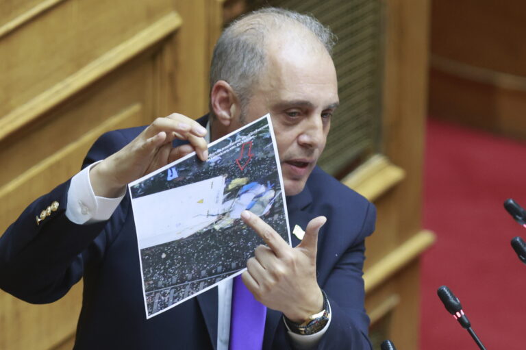 Κεραυνοί Βελόπουλου στη Βουλή κατά τη συζήτηση επί της προτάσεως δυσπιστίας (video)