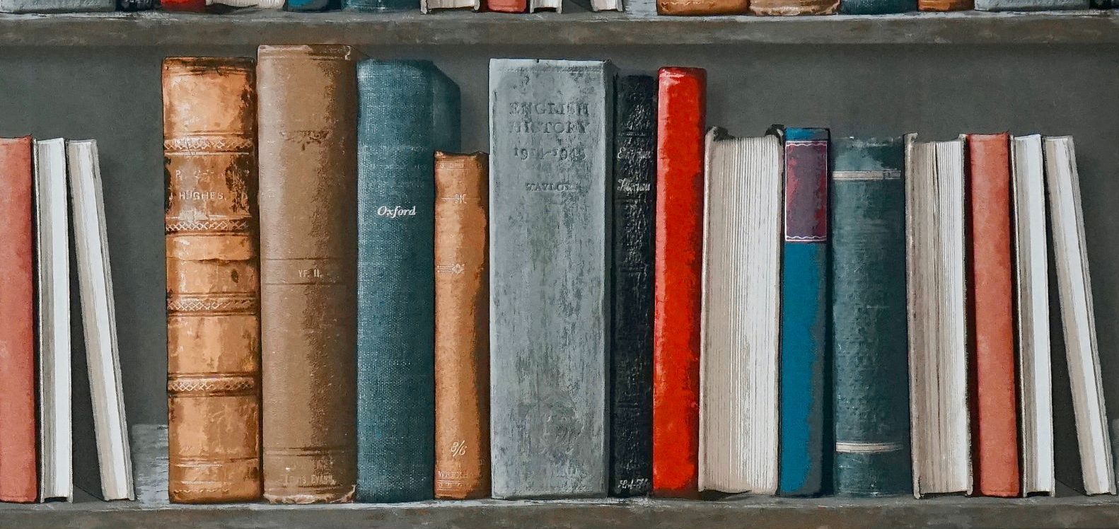 Ανοίγει ξανά τις πύλες της στο κοινό η Κεντρική Δημοτική Βιβλιοθήκη Πειραιά
