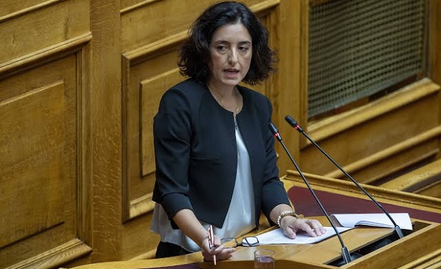 Ασπασία Κουρουπάκη στο “Π”: ΠΑΣΟΚ, ΣΥΡΙΖΑ, Νέα Αριστερά και Πλεύση Ελευθερίας, οι «χρυσοί χορηγοί» της κυβέρνησης Μητσοτάκη