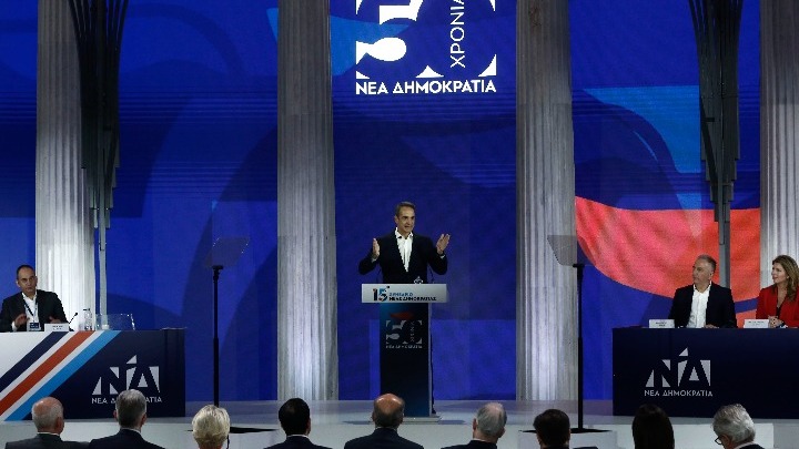 15ο Συνέδριο ΝΔ – Κ. Μητσοτάκης: Ποτέ δεν θα επιτρέψουμε να συμβούν ξανά αυτά που έγιναν την περασμένη δεκαετία