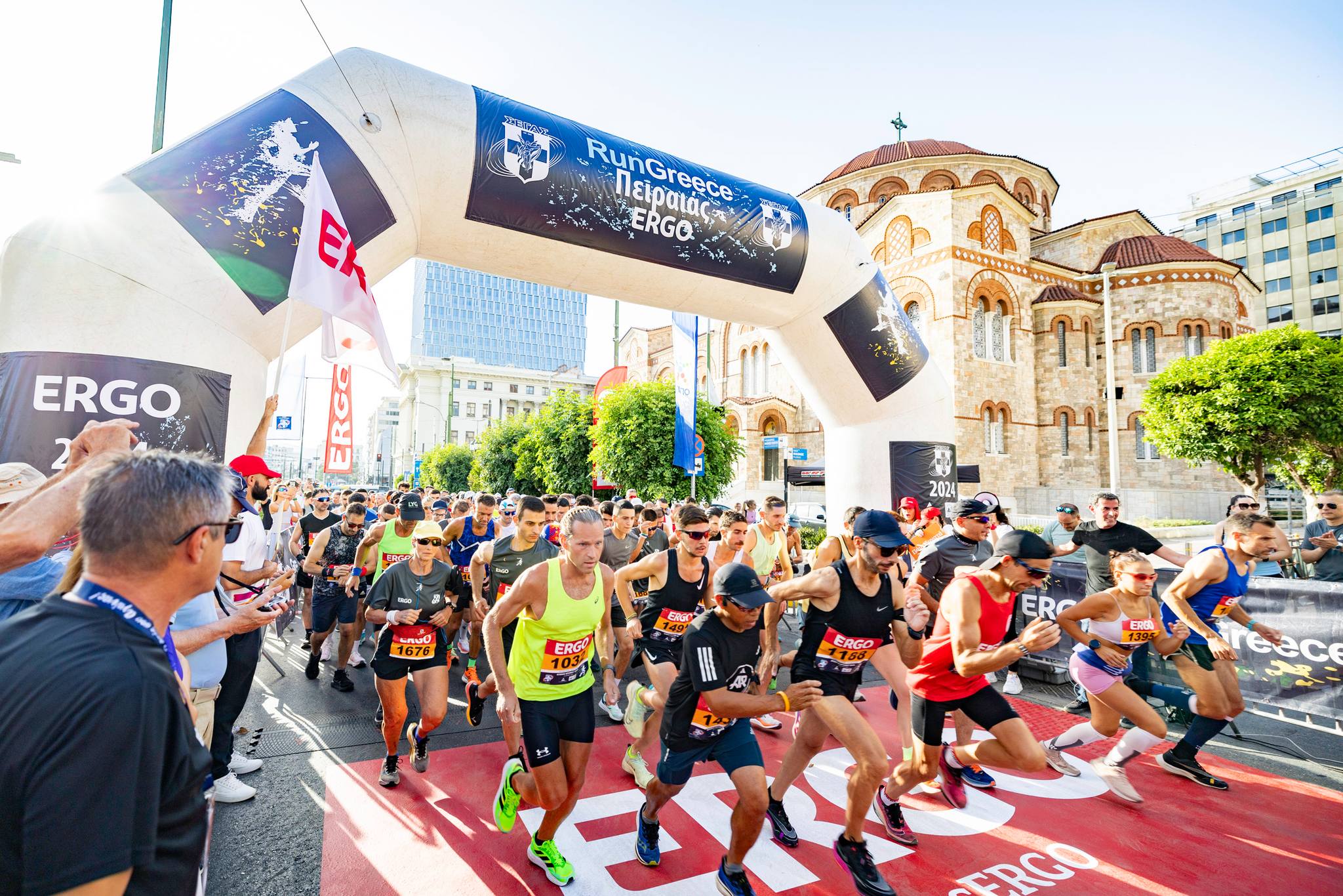 Με τη συμμετοχή 2.000 αθλητών ο αγώνας δρόμου Run Greece Πειραιάς 2024