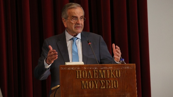 Σκληρή κριτική στην πορεία της ΕΕ αλλά και στην κυβέρνηση από τον Αντώνη Σαμαρά