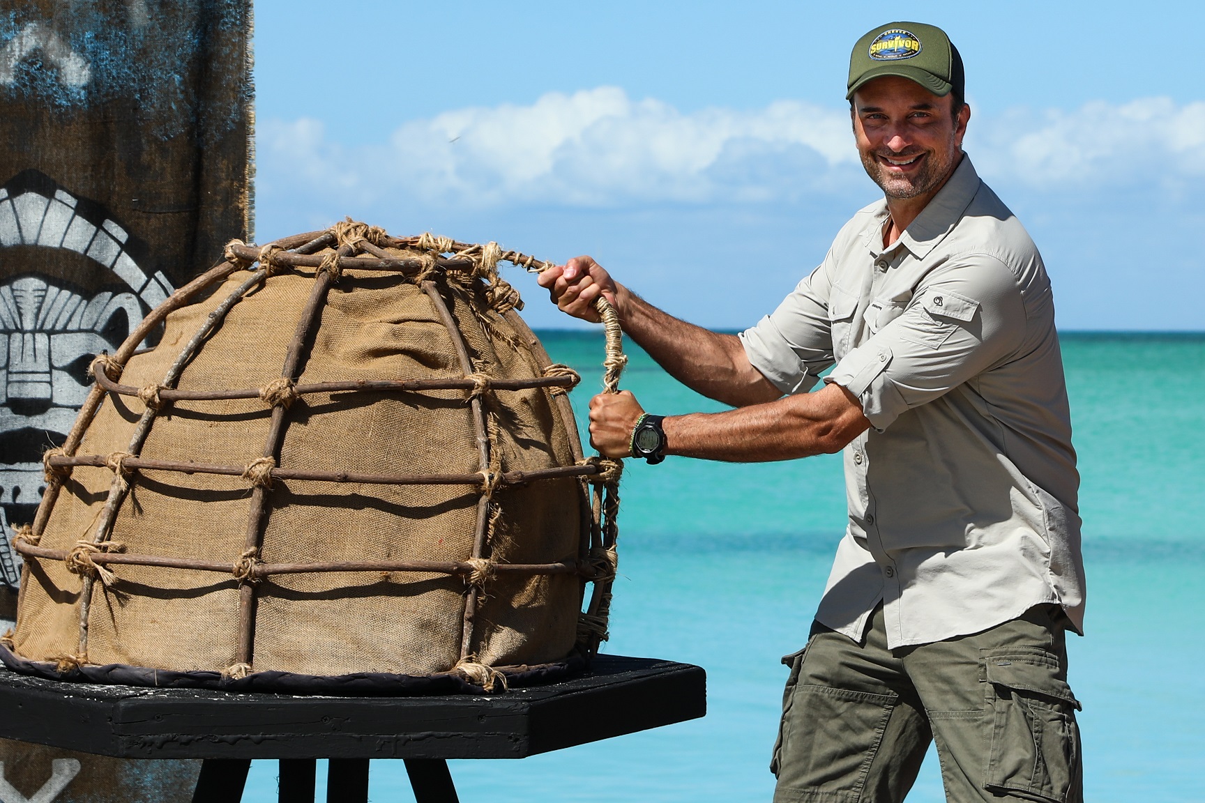 Παρουσιαστής του “Survivor” ο Λιανός