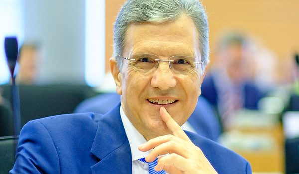 Γ. ΑΥΤΙΑΣ ΣΕ ΚΟΜΙΣΙΟΝ: ΜΕ ΠΟΙΑ ΜΕΤΡΑ ΘΑ ΣΤΗΡΙΞΕΤΕ ΤΟΥΣ ΑΥΤΟΑΠΑΧΟΛΟΥΜΕΝΟΥΣ