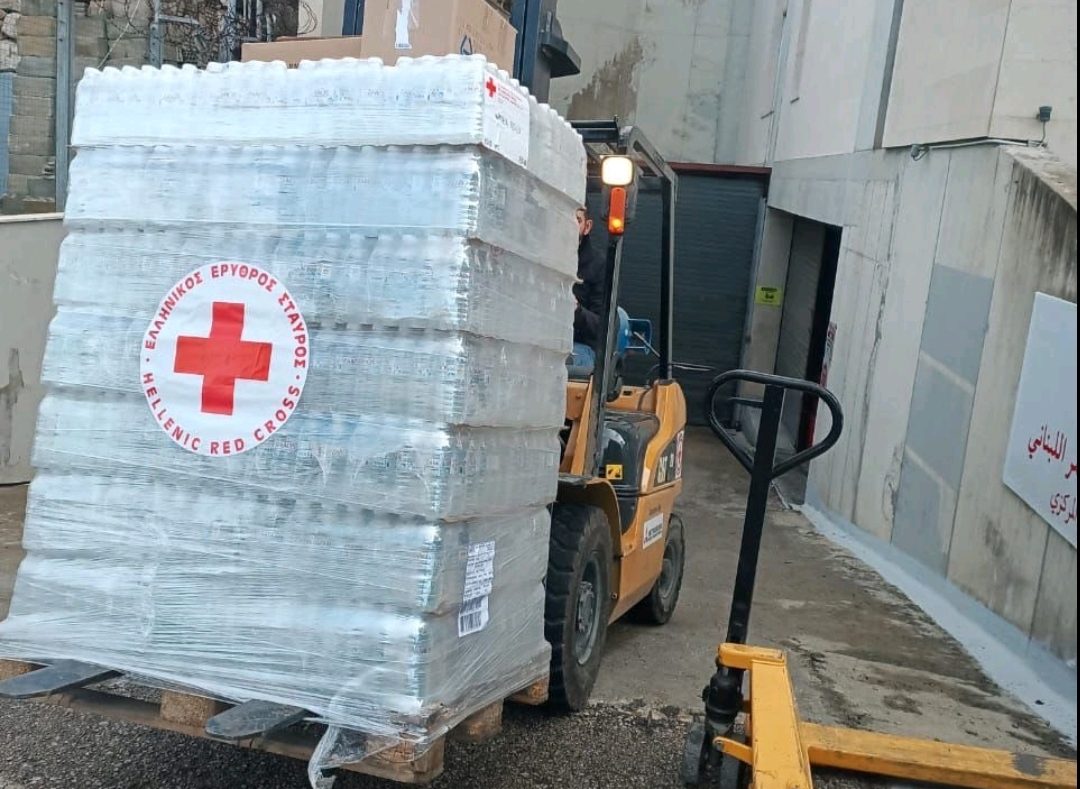 Ο Ελληνικός Ερυθρός Σταυρός παρέδωσε μεγάλη ανθρωπιστική βοήθεια στον Ερυθρό Σταυρό του Λιβάνου