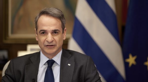 Ο Κυριάκος Μητσοτάκης μιλάει στο Bloomberg για την Ουκρανία και τη συμμετοχή της ΕΕ, τονίζοντας τη σημασία τους για κάθε λύση.