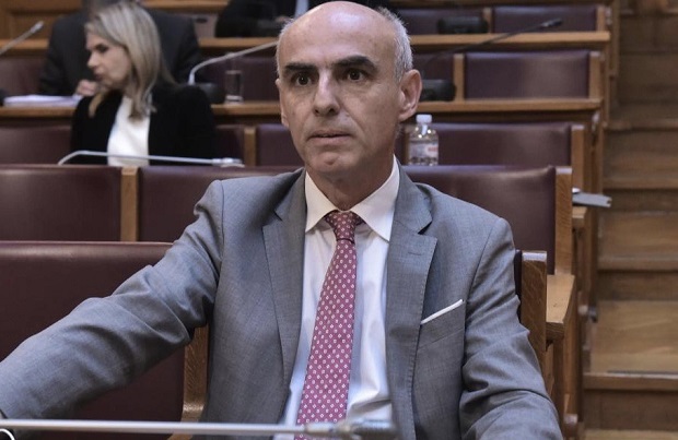 Γ. Γαβρήλος στο “Π”: Η χώρα έχει ανάγκη μια άλλη πολιτική για μισθωτούς και μικρές επιχειρήσεις