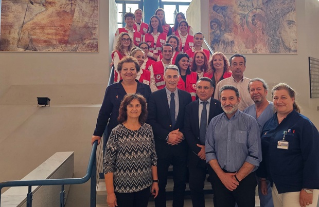 Ελληνικός Ερυθρός Σταυρός: Έναρξη της «Υπηρεσίας Υποστήριξης Ασθενών στα ΤΕΠ» στα νοσοκομεία της Αττικής