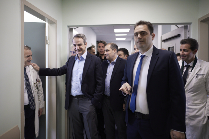 Κ. Μητσοτάκης απο το Τζάνειο: “Πράξη η δέσμευσή μας ότι χτίζουμε βήμα βήμα, ένα νέο Εθνικό Σύστημα Υγείας”