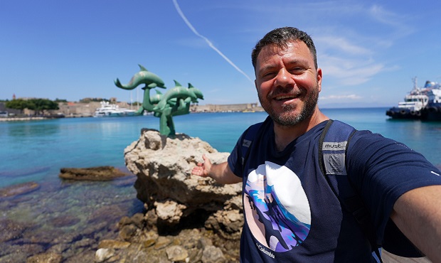 Happy Traveller στη Ρόδο