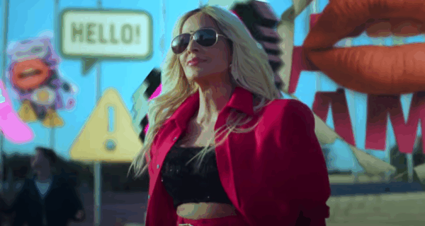 Η Άννα Βίσση στα MAD VMA 2025 με εντυπωσιακή εμφάνιση και το πιο fun intro που έγινε ποτέ.