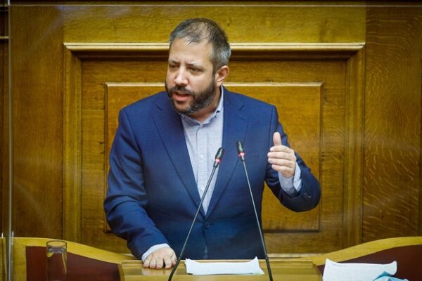 Ο Α. Μεϊκόπουλος μιλάει για την καταστροφή στα Κύθηρα, τονίζοντας την ανάγκη για σχέδιο και όχι μόνο εξαγγελίες.