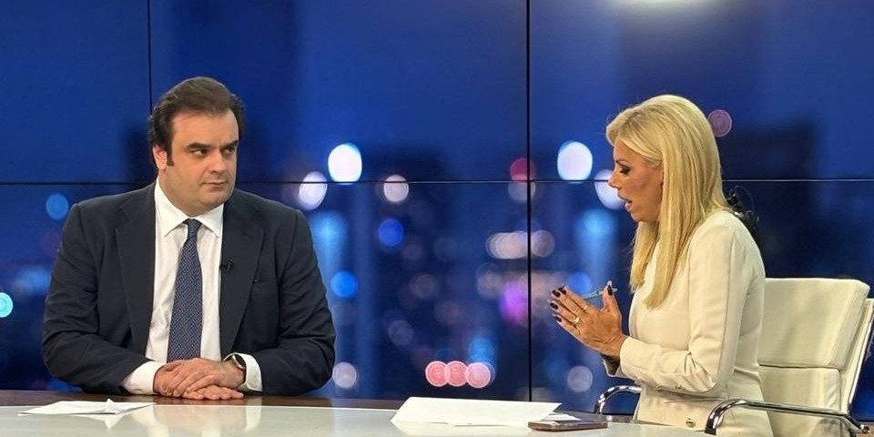 Κ. Πιερρακάκης: Ένα δισεκατομμύριο ευρώ στους λογαριασμούς των δημοσίων υπαλλήλων το 2026