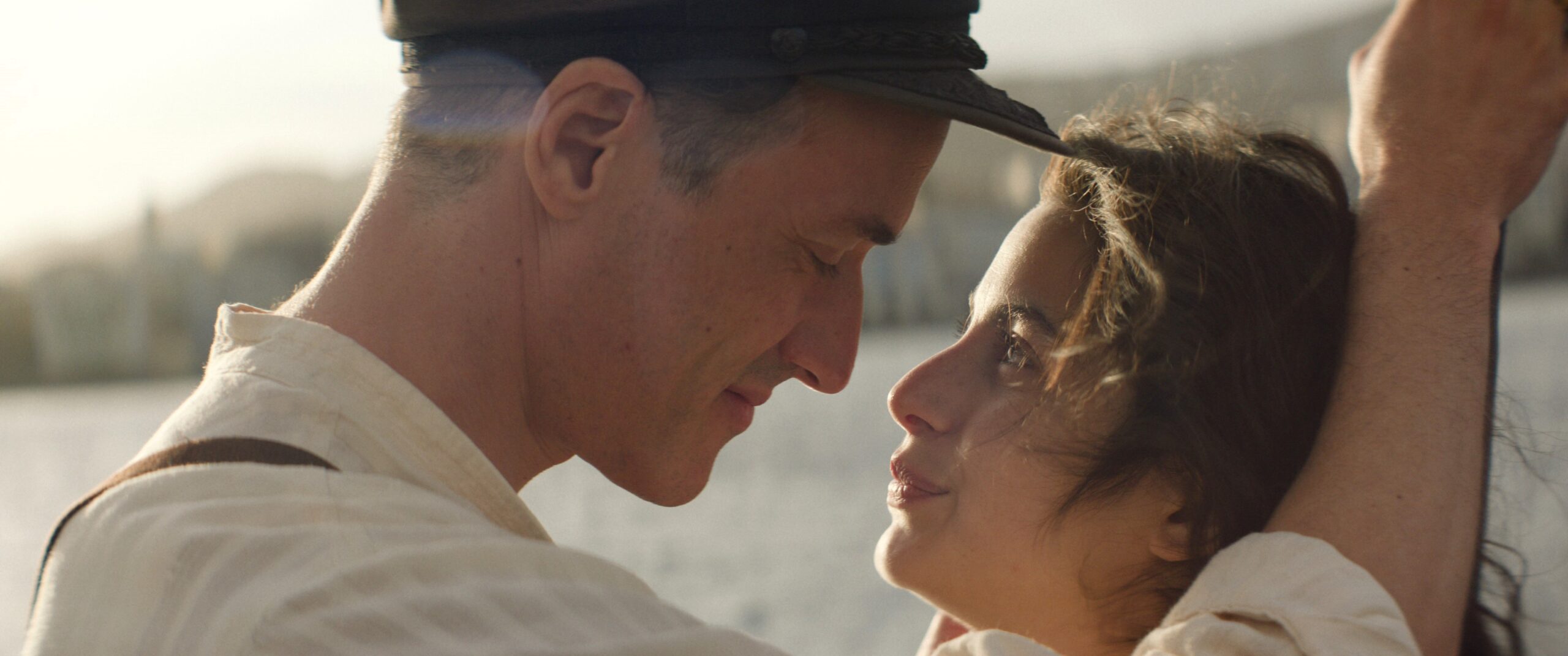 «Η μεγάλη χίμαιρα»: Στον αέρα το νέο trailer της πολυαναμενόμενης σειράς της ΕΡΤ