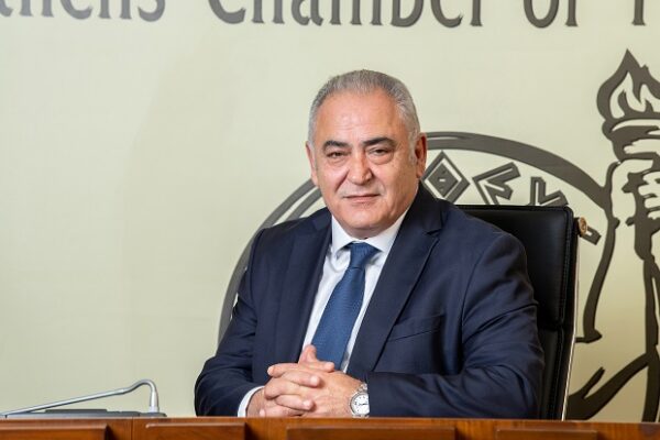 Ο Γιάννης Χατζηθεοδοσίου, πρόεδρος του Ε.Ε.Α., μιλά για τα αποτελέσματα της έρευνας της Metron Analysis.