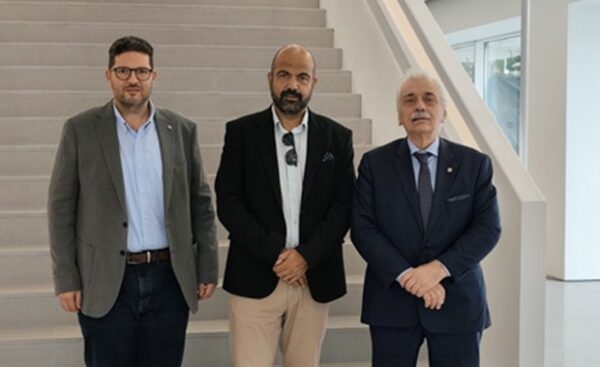 Ο Πρόεδρος του Ελληνικού Ερυθρού Σταυρού, ο Καθηγητής Κυριάκος Φελέκκης και ο Καθηγητής Χρίστος Πέτρου συναντήθηκαν στο UNIC Athens.