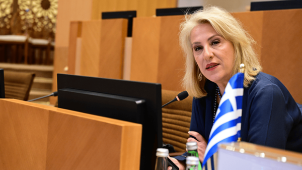 Η Ρένα Δούρου μιλάει για την αποχώρηση από τη Σύμβαση της Κωνσταντινούπολης και την προστασία γυναικών και κοριτσιών.