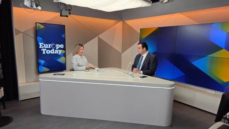 Η Ευρώπη σε τροχιά εγρήγορσης: Ο Κυριάκος Πιερρακάκης για την ενεργειακή κρίση και τη γεωπολιτική αβεβαιότητα
