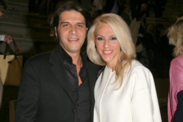 Η Ελμίνα Κοπελούζου και ο σύντροφός της σε εκδήλωση για τα premium αρώματα του Coel Concept.