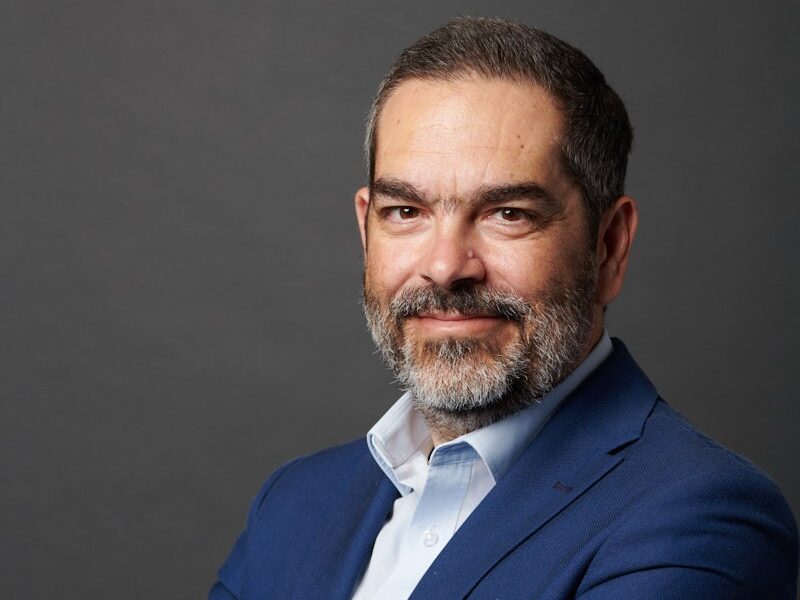 Ιάκωβος Καργαρώτος: «Η αποτροπή της πρόσβασης των ανηλίκων σε προϊόντα καπνού και νικοτίνης απαιτεί συνεργασία Πολιτείας, επιχειρήσεων και κοινωνίας»