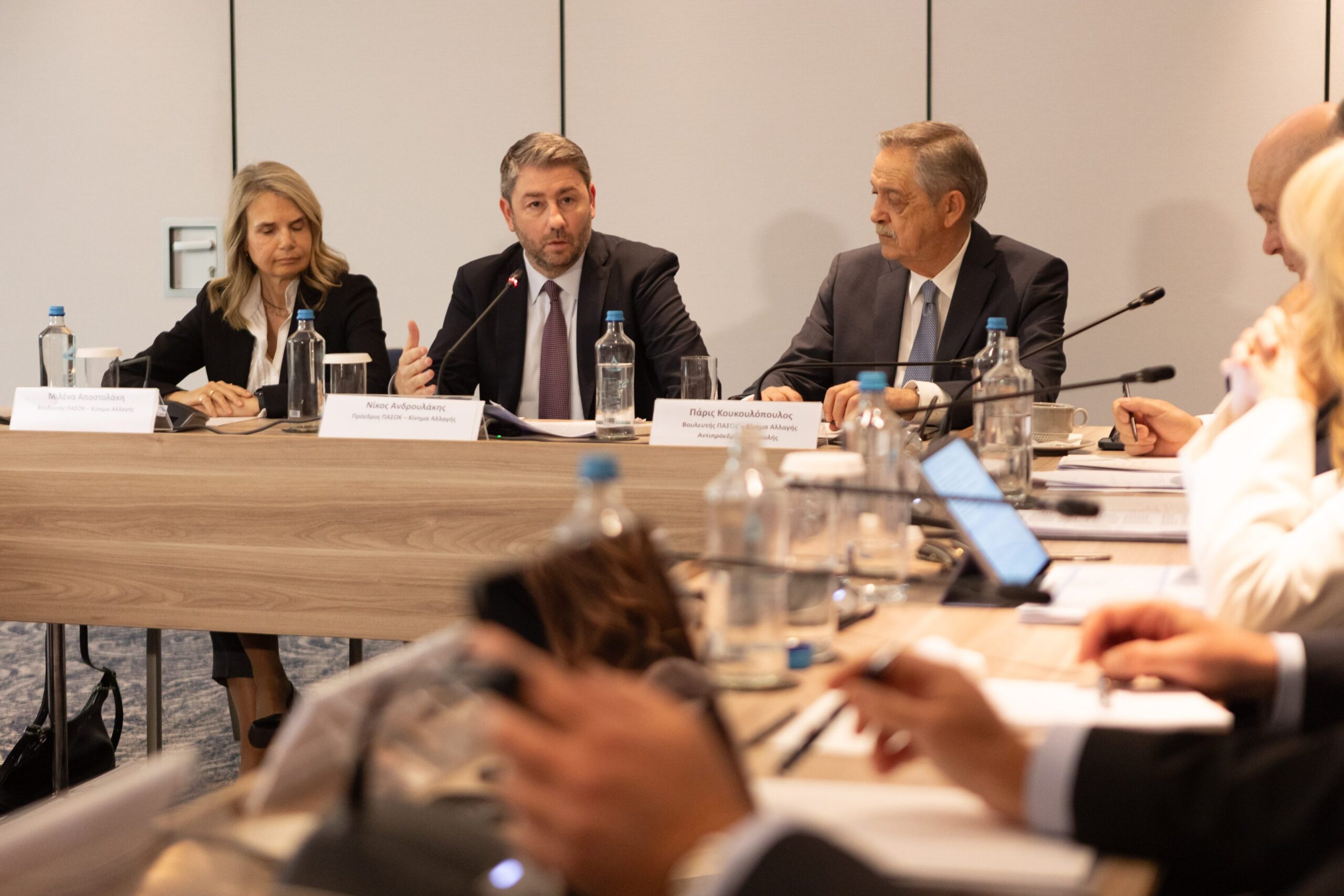 Ν. Ανδρουλάκης: «Εύρυθμη λειτουργία του τραπεζικού συστήματος προς όφελος της κοινωνίας και της οικονομίας – Η πρόταση του ΠΑΣΟΚ»