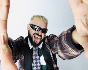 Eurovision 2026: Η ώρα του Ακύλα! Πώς θα ζήσεις τον αποψινό Ημιτελικό σαν πραγματικό event