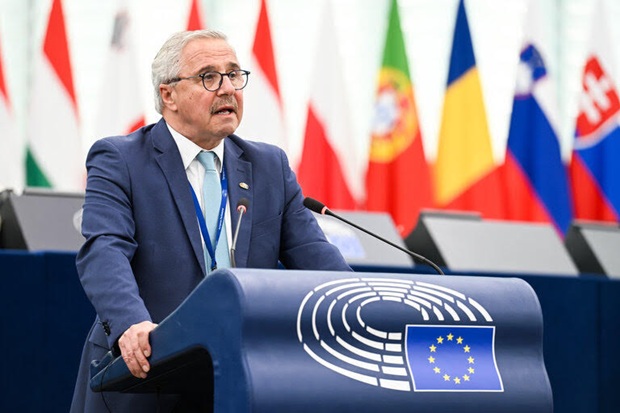 Γ. Μανιάτης: «Έχει έρθει η ώρα το Ευρωπαϊκό Κοινοβούλιο να αναγνωρίσει τη Γενοκτονία των Ελλήνων του Πόντου και της Μικράς Ασίας»
