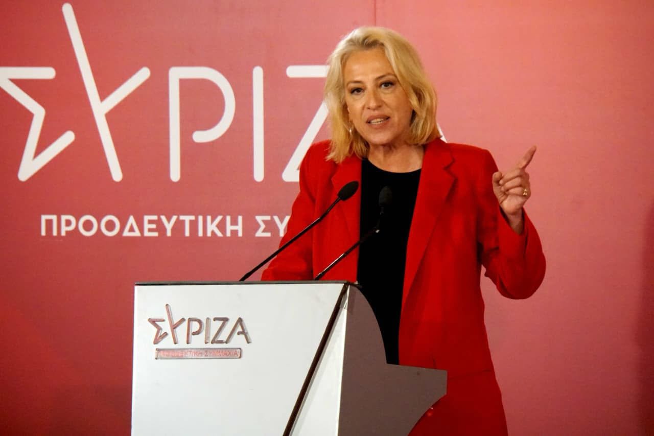 Ρένα Δούρου: Σκληρή κριτική για τη διαχείριση των απορριμμάτων