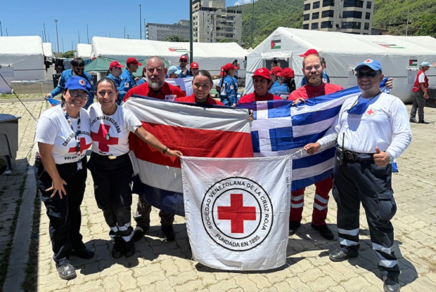 Ελληνικός Ερυθρός Σταυρός: Η πολυεπίπεδη δράση των εθελοντών Σαμαρειτών – Διασωστών στις σεισμόπληκτες περιοχές της Βενεζουέλας