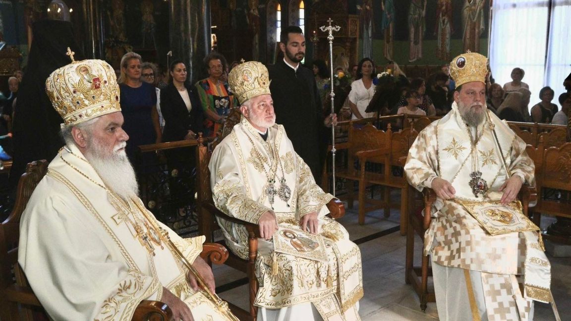 Πολυαρχιερατικό Συλλείτουργο στη Ν. Ιωνία, προεξάρχοντος του Αρχιεπισκόπου Αμερικής κ. Ελπιδοφόρου
