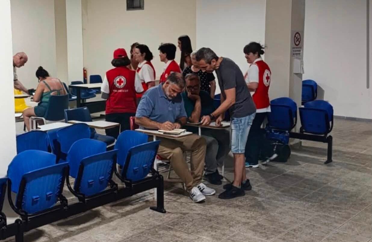 Ο Ελληνικός Ερυθρός Σταυρός στην πρώτη γραμμή στο πύρινο μέτωπο στη Σίβηρη Χαλκιδικής