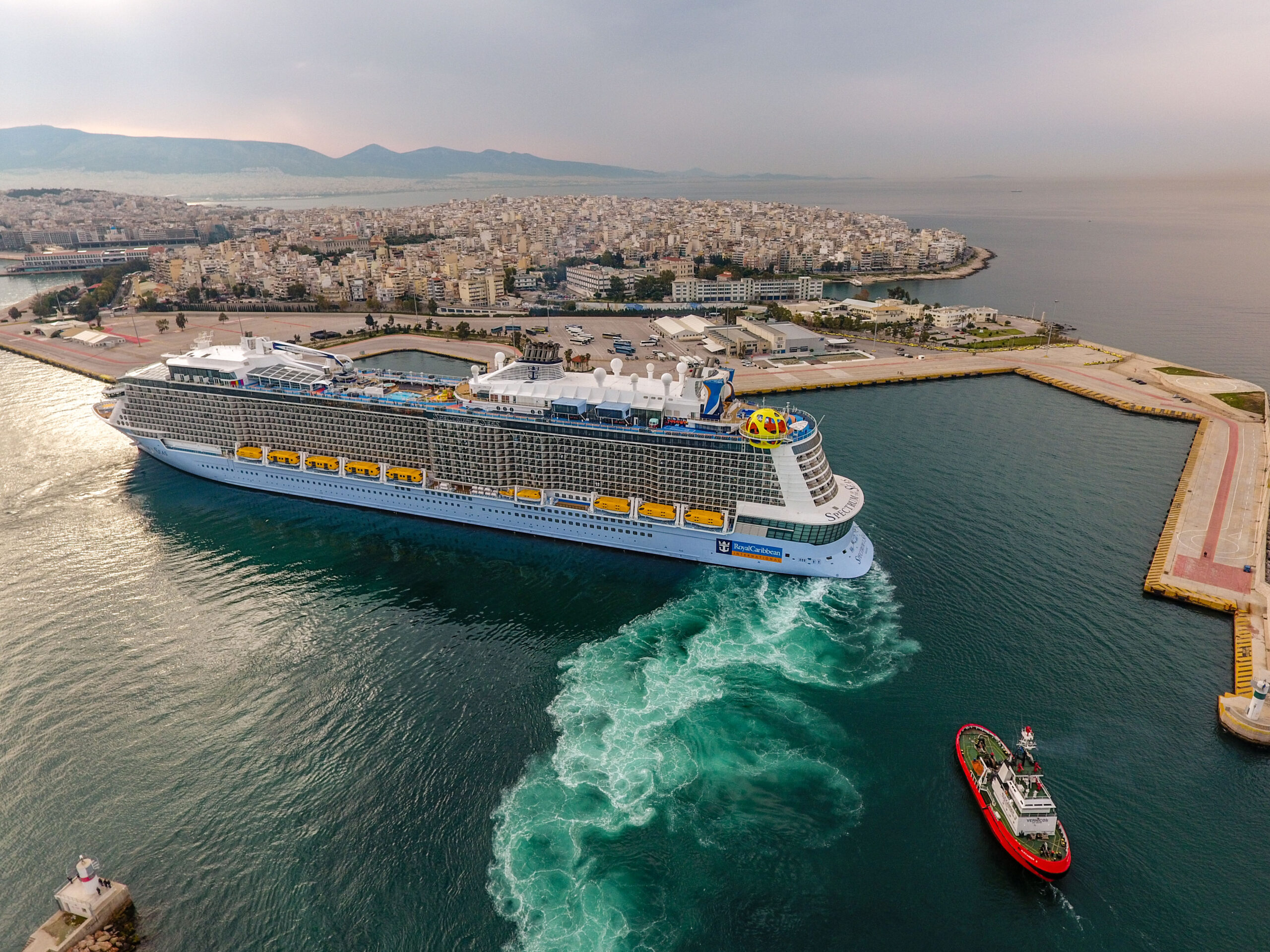 ΟΛΠ Α.Ε.: 10 χρόνια στρατηγικής επένδυσης της COSCO SHIPPING – Μια δεκαετία μετασχηματισμού για το Λιμάνι του Πειραιά